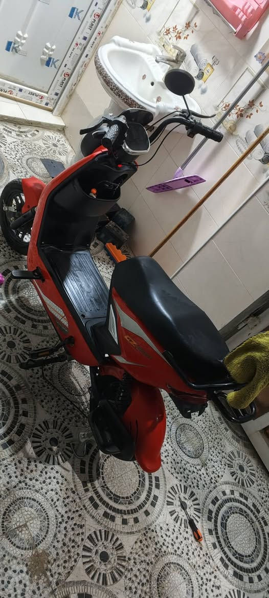 دراجة حجم 14 للبيع 
سرعة 45
3 سرع 
لايت بي 7 الوان يتغيرن 
حماية شاشة 
سعر 175
مكاني كوت


**إذا كنت صاحب هذا الإعلان وتريد حذفه لأي سبب، رجاءا أرسل رسالة إلى الدعم الفني**