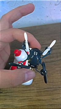 درون • شغال • يحتاج شاحن