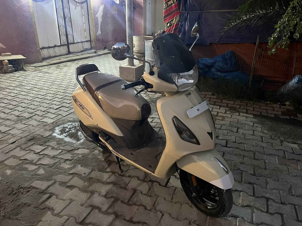 دراجه  TVSنظيفه للبيع  ***********
