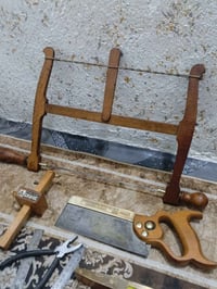 عدة نجّار • ١١ قطعة • بغداد