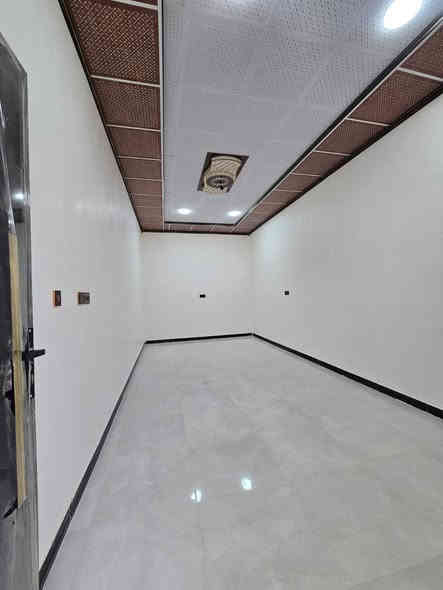 دور سكن للبيع بناء 2025

جنس العقار طابو ملك صرف زراعي بسم عراقي اصولي سند ٢٥

#المساحه240متر

يحتوي البيت على غرف  منام2
و ديوان
و مطبخ 
او مناور
و صاله و وصحيات داخلي وخارجي 
كراج ساره حديقه
العنوان بصره كوت ثوني مقبيل صنعيه حمدان100متر
موقع راقي 😎 

جميع الخدمات متوفره ماء كهرباء شارع 8 
شغل البيت كله درجة أولى

السعر 95مليون و بي مجال للشراي
للاستفسار تصل***********
ابو رقيه
