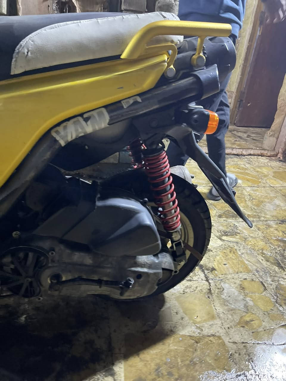 دراجة سكنس جبلي السعر 600 وبيه مجال  كابريتر الدراجه خير من الله  زودته تزويد بوشه 58.5 ليموس والله الصلي وبوشته البلادي موجود موجود اول فتحه للمكينه
دراجه فقط باتري ضعيف اتراي وين يعجبك انكر وطلع
مكاني بغداد العبيدي للاستفسار
‏***********
