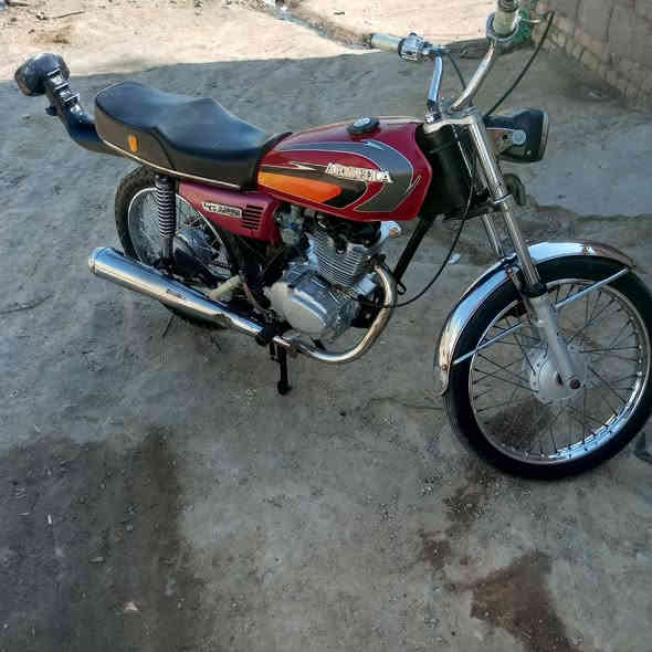 دراجه اللبيع موديل 23 نضيفه مثل مابصوره السعر 375 وقابله التفاوض المكان قضاء نصر ‏‪***********‬‏
