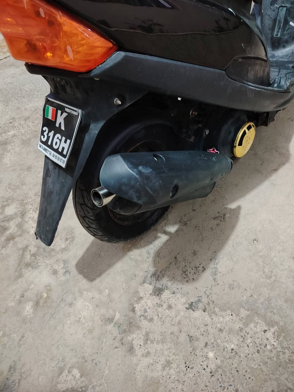 سـلآمـ عليـگم ورحمـ‏‏هہ آللهہ‏‏ وبرگآتهہ‏‏ ماكس عدله للبيع دراجه  مكينه كفاله عامه  دراجه مستخدمه شي قليل تايرات جدد كشن دوشمه جديده  كامله امكمله مكان ديالى بعقوبة فلكت الأمين السعر550اوبيه مجال رقم الهاتف ***********
