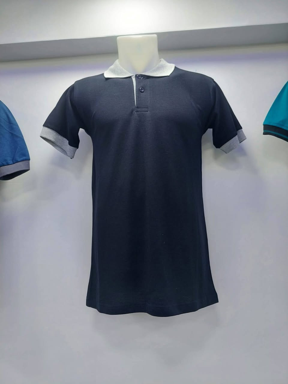 العدد الكلي 30 الف.  سيريات نضامي حجري  لاكوست. اقل طلب 1000.  قطعه السعر.   1 دولار.      الدرزن.  عراقي 18 الف.


**إذا كنت صاحب هذا الإعلان وتريد حذفه لأي سبب، رجاءا أرسل رسالة إلى الدعم الفني**