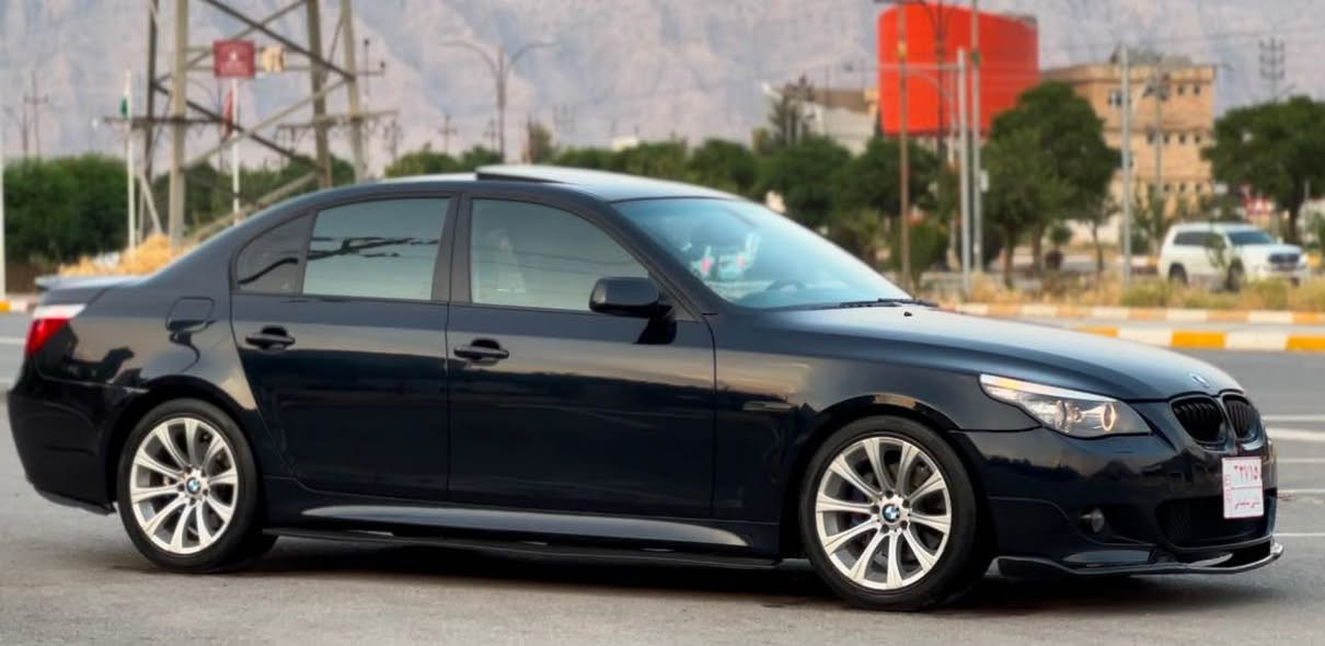 BMW E60 525i nozl kwrt 2007 
سڵاوهاورێیان ئەم سەیارە بۆفڕۆشتن مەکینە 525 نۆزڵ کورت مەڕخوب گێڕو مەکینە وکارە بای بەشەرت سەیارەکە بیلاد M سەیارەکە سەقفوحیزام بەشەرت بی دەحمو لیدران سەیارەکە لەسەر دەقی شەریکە ماوەتە وە بی چاڵو شوخت فول مواسە فاتە سڵایت پێشو دوا حاسەو کامیرە  تاقم ویلی بیلاد M سیدی بۆکس بەگلایتی M5شاشە گەورە سوکان کارەبا سوکان خەزن سوکان نیو فڕە کوشن M کوشن جڵد کوشن خەزن کوشن کارەبا کوشن هیتەر تەبرید ساردو گەرم مەزبوتە ئاوینە شەفت لایت ناوچەی کویر 
چوار دەبڵی کۆلیفە ری لەسەرە Absًتراکشن مەزبوت کارەبای هەموی مەزبوتە بەشەرتی کۆمپیتەر سەیارەکە نیلی تۆخە ڕوبەڕو لە رەسمە کان جوانتر نەبو پارەی ڕێگات دە دە مە وە بڕخو بە بڕخوی بەشەر ت دەفڕۆشم بنی سەیارە کە لە سەری جوانترە بەردی گزۆزی تیدایە بە شەرت بە شەرت دە فیتەرو دە کۆمپیتەر دەی فڕۆشم شوین رانیە بونرخ نامە بنیرە 
*********** رانية, السليمانية

