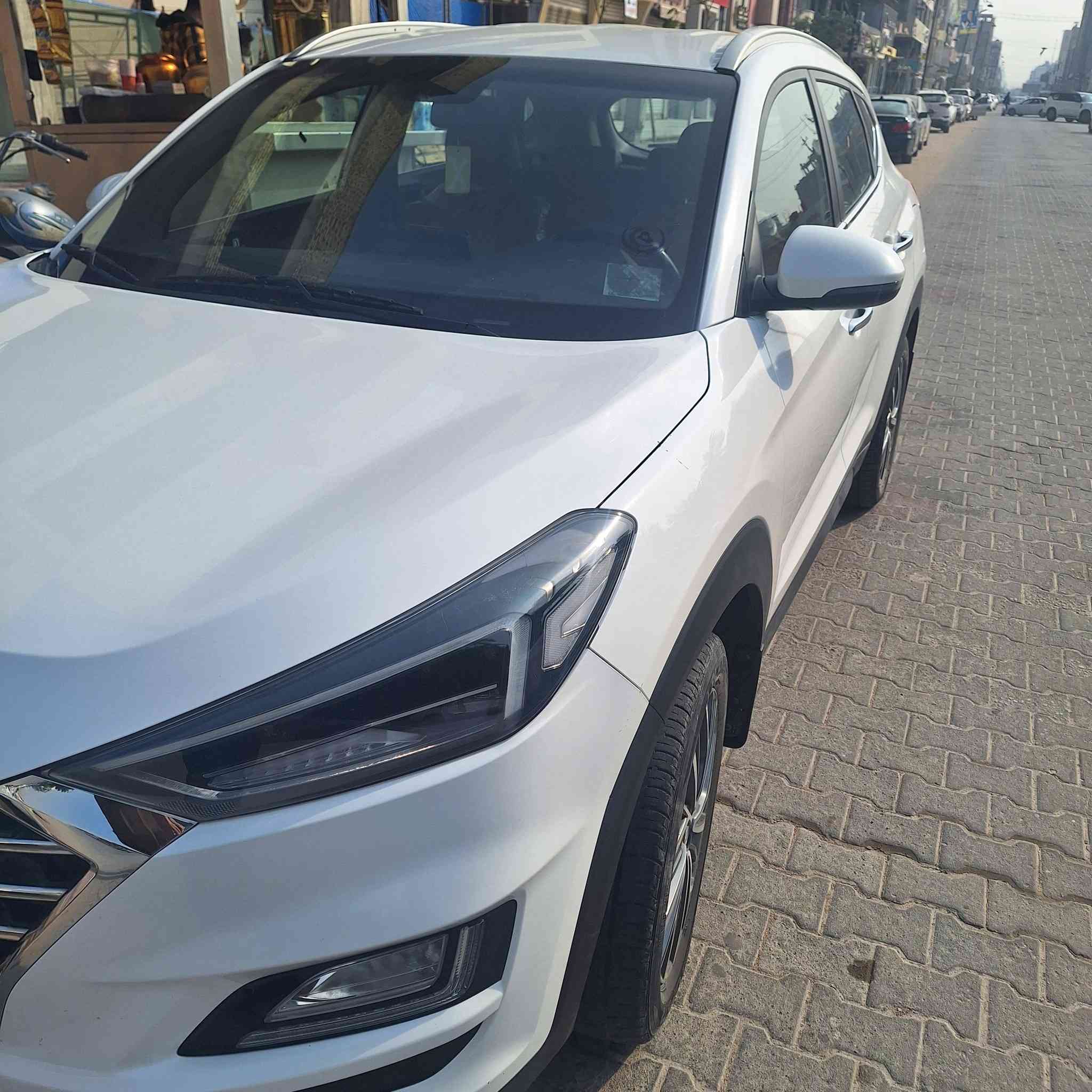 توكسان 2019 رقم بابل فول بصمة تشغيل وبصمة ابواب ٥ عدسات لايت وسايد بريك بالرجل وكشنين كهرباء  وارد خليجي كفاله ماعد بارد مكانين ماشيه ١١٦ الف  
السعر ١٩٥
للاستفسار ***********
