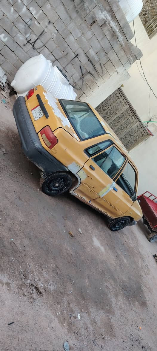 سلام عليكم شباب سياره للبيع كوم حديد ما اندل راعيه سعر 7 وبيه مجال مكاني البصره الزبير ***********
