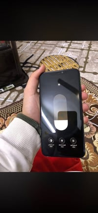 11 برو ماكس بطاريه90 لا مبدل ولا معله نسبه تاخذه عل حاسبه ذاكره256  سع...