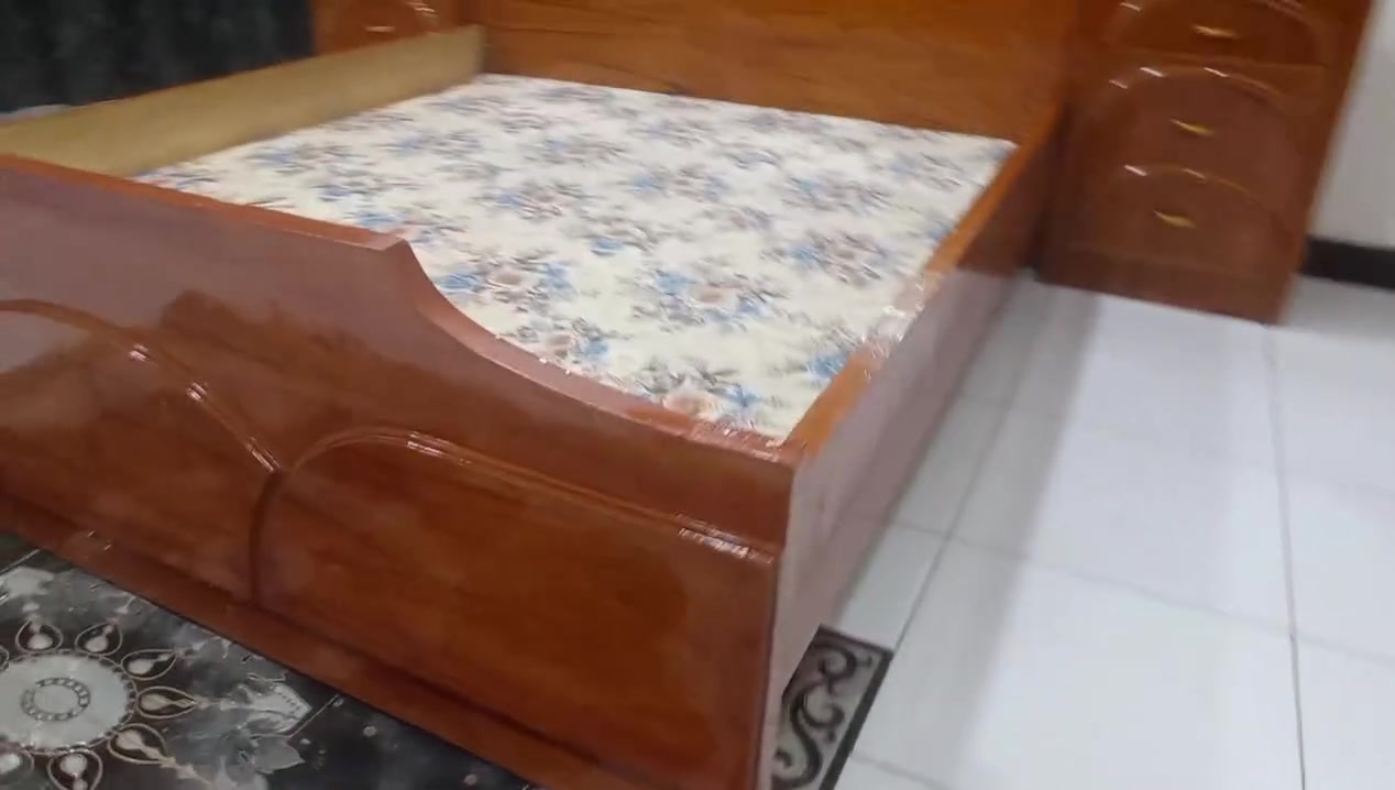 غرفه انجاره درجه أوله نضيفه جدا جدا أم 6 طابقين 5 قطع مكان حله مركز شراي تفضل خاص


**إذا كنت صاحب هذا الإعلان وتريد حذفه لأي سبب، رجاءا أرسل رسالة إلى الدعم الفني**