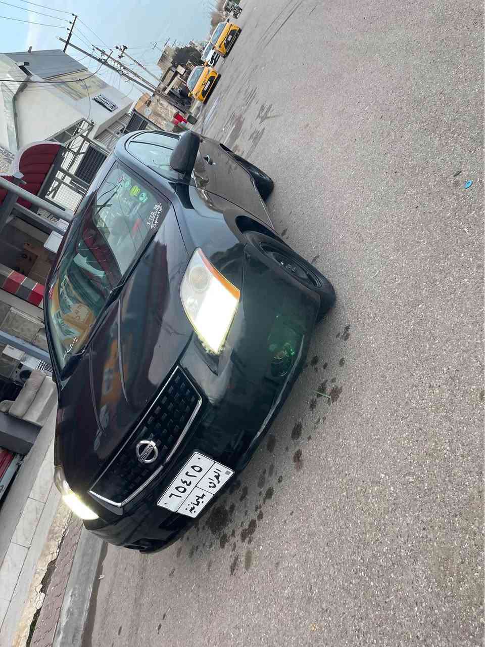 السلام عليكم 
نيسان سنترا موديل 2008
كير اوتامايك
محرك 2000
تبريد تدفئه
ماشيه 158 حقيقي بلاديه السياره
بيه مكانات صبغ ابيعه حزام بدون دواخل شاصي لغد كفاله
السعر 60 وبيه مجال تحويل ثاني يوم
مكاني كركوك *********** كركوك, العراق
