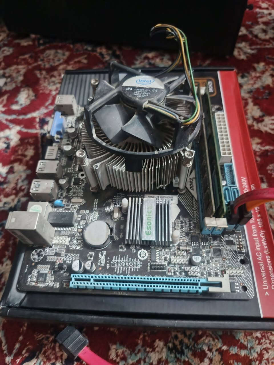 السلام عليكم
كارت شاشة rx 580 8gb ب 85
معالج و بورد و رامات شلع ب 45
i5 4590
ram 8gb ddr3
بورسبلاي مستعمل قليل قبل شهرين اشتريتة 
mass 550w 80+ bronze
ب 35
مكاني بغداد و توصيل متوفر


**إذا كنت صاحب هذا الإعلان وتريد حذفه لأي سبب، رجاءا أرسل رسالة إلى الدعم الفني**