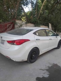 انترا • ٢٠١٣ • وارد امريكي