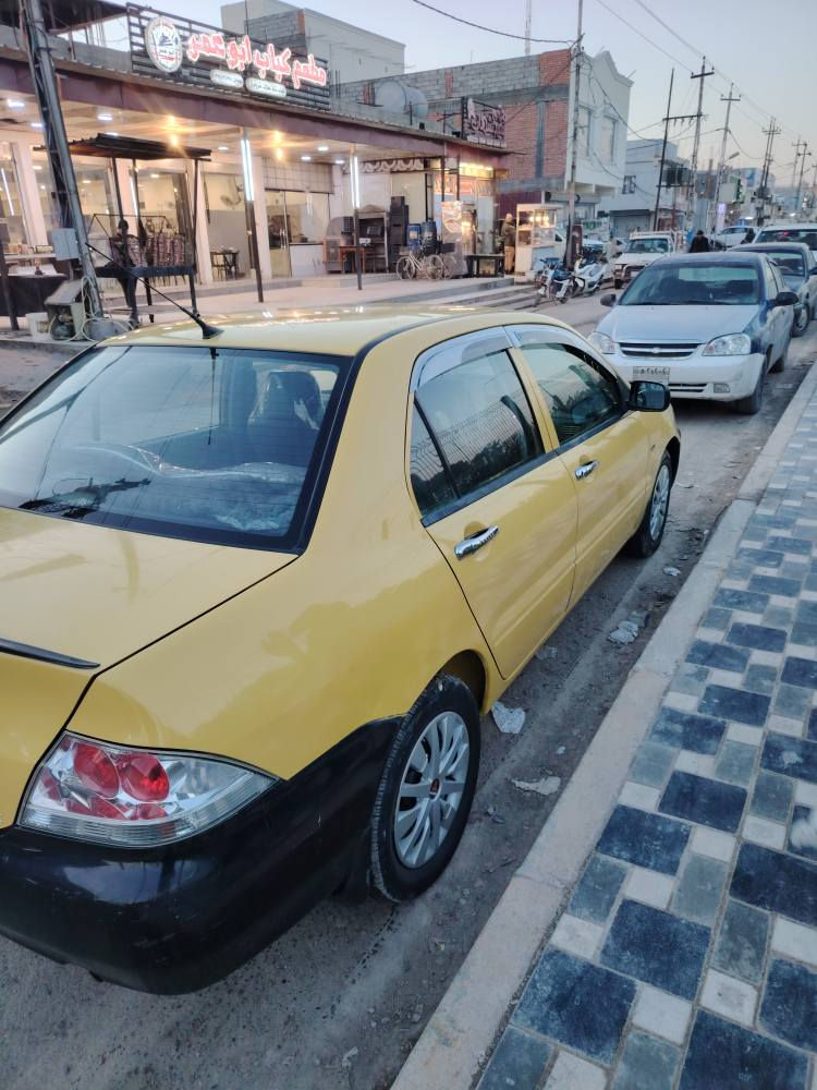 سلام عليكم لانسر 2010 للبيع رقم ديالى سنوية ل27 السيارة جديدة مال جناي السيارة بدون حادث بدون صبغ فقط جامرلوغ أمامي وهلالات الخلفية بدون دواخل السيارة جديدة مال جناي السيارة مكفولة مكينة  كير مكفولات المكينة جديدة مشدودة 2000صدر أمامي خلفي جديد تدفىة تبريد شغال تخم السيارة احلة من الصور كبل لشارع السعر 73 وبيها مجال مكان السيارة ديالى الشراي يتصل ***********
