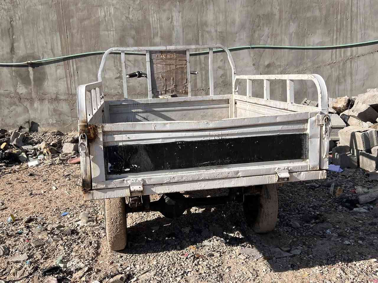 السلام عليكم ستوته كلك كلك للبيع كلشي شغال ستوته مال شغل اكسن لطش  مكينه مفتوحه شاهي مكفول مابيه قطرة لحام ***********
