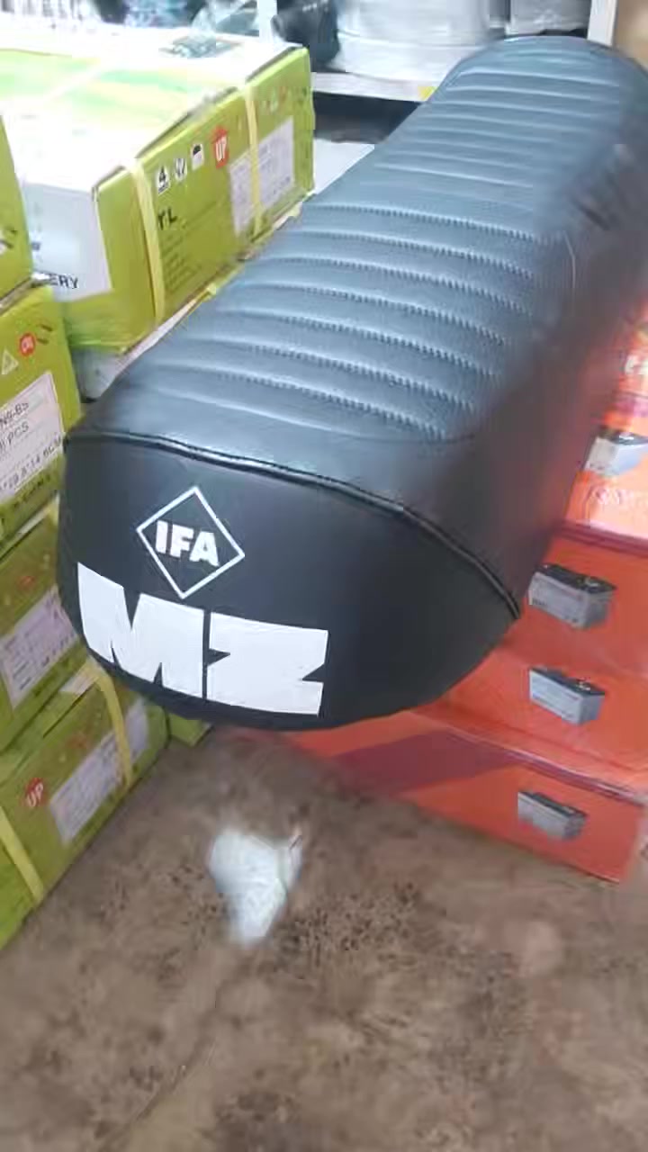 كشن mz 82 نوعيه جيده متوفر في المعرض ابو سَلَف 
توصيل موجود لكل المحافظات


**إذا كنت صاحب هذا الإعلان وتريد حذفه لأي سبب، رجاءا أرسل رسالة إلى الدعم الفني**