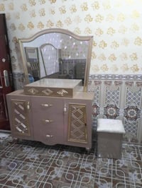 غرفه تركيه • نظيفه جدا • قطع كامله
