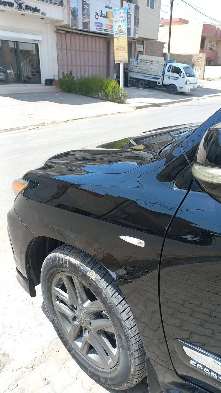 سلام عليكم اني ابولش سياارات درجه اووله شرط اخلي سيارتك كزاز انواع سيارات بس ب 25الف فقط وذا تريد جلي لايتات 5الف وذا تريد جامات سياره 10الف الي اريده منك شارك منشًور وتتفاعل حتا يصعد وسال من الله التوفيق الي والكم رقمي *********** بي وتساب
