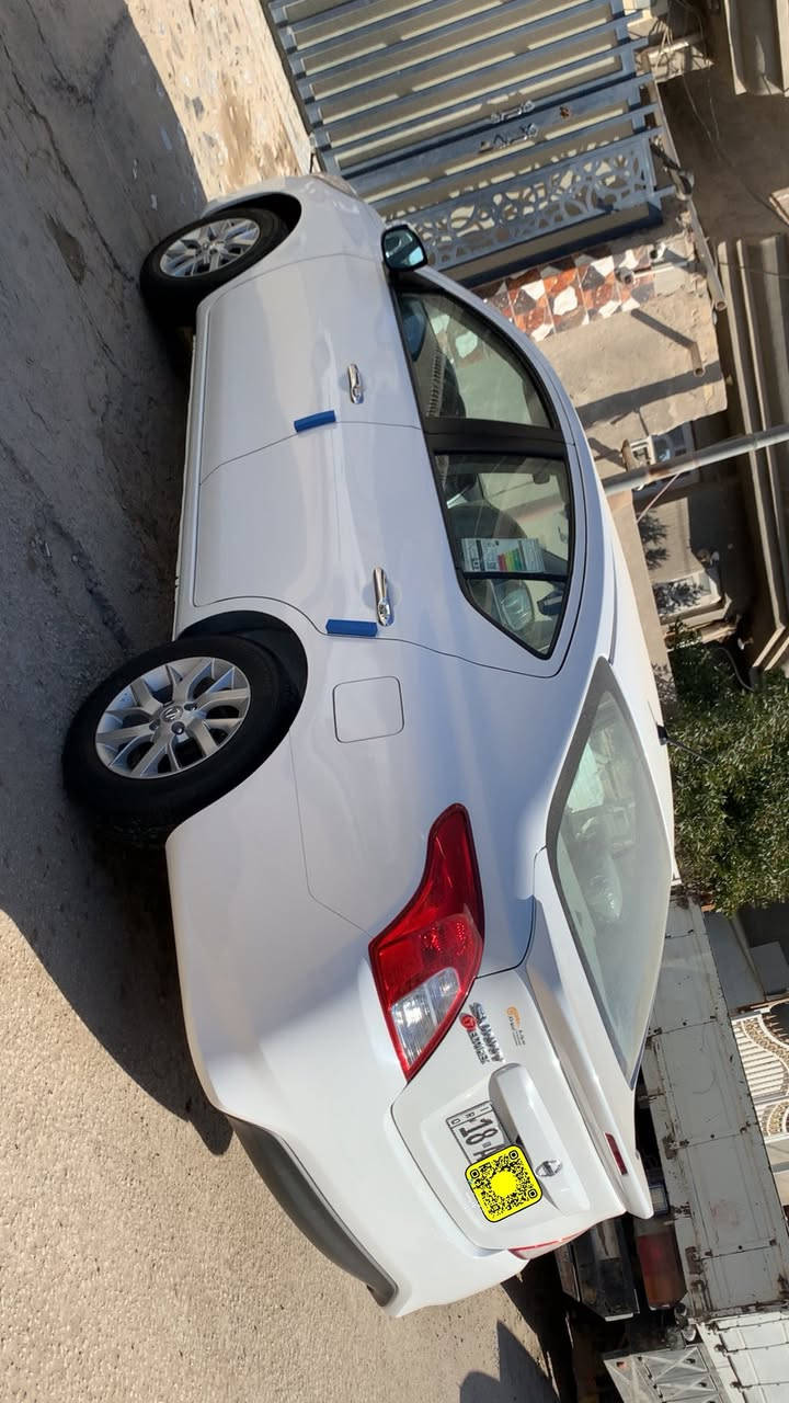 نيسان صني 
موديل 2024 مصري
فول موصفات جام كهرباء 
شاشه كاربلي كشاف اصل سبايدر اصل ويا كب تحكم ستيران  شاير بل مرايه  كامره  سياره جديده ماشيه10 سبير منازل عده بجيس   سياره رقم بابل بسمي سنويه وهزه ورقام جدد مكاني بابل رقمي*********** وسعر132
