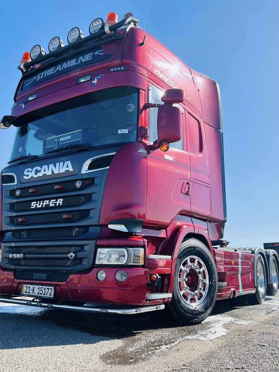 يالله السلام عليكم سكانيا للبيع 2016 مكينه 580 فول مواصفات رتايتر ثلاجة تخم تاير تخم ويل كروم سياره مرقمه سليمانيه جاهزه العمل دواخل كشنين هوء  مكان بابل 
***********
