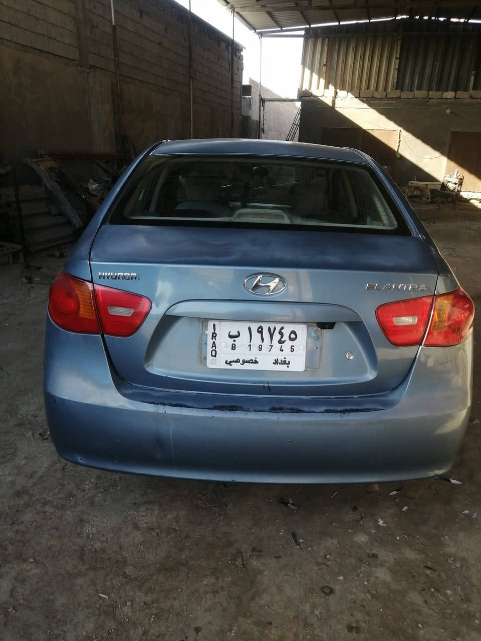 السلام عليكم
ألنترا 2009 خليجي 

السيارة جاهزة وأي نقص مابيها 
محرك 1600
السعر 90 
وأي أستفسار آني حاضر 

***********
