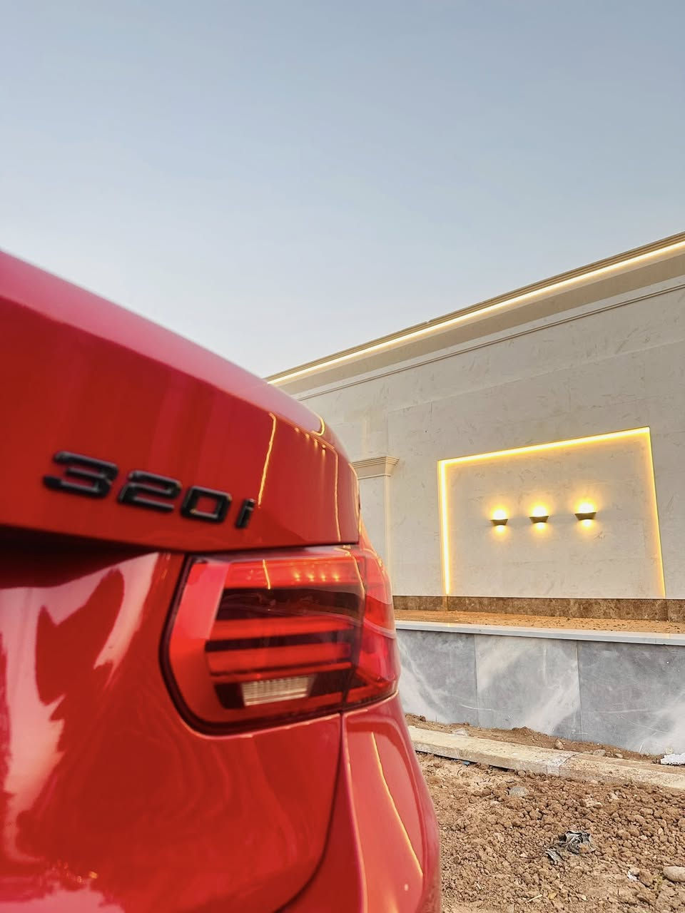 السلام عليكم بيع او مرواس 

BMWF30(2016)وكالة العروش
ميكنه B48 twin power 
turbo
خمس بردات 
تبريد قطعتين 
حساسات خلفيه 
كاميرا دواره
بصمه تشغيل
اربعه انضمه قيادة 
سبورت 
كونفورت
ايكو
نورمال
كير HP8 8 نمر
سلايد روف
حساس مساحات
لايت داينمك
زينون بلادي
اطارات 17 
تخم تاير جديد 
عليها ادامه كامله

السعر 190

للاستفسار ***********
