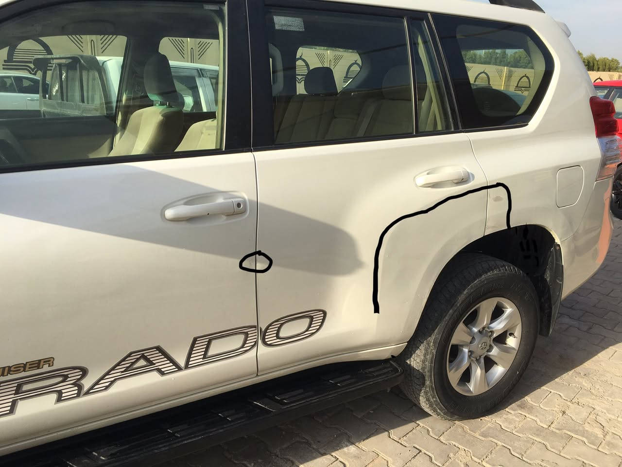 سلام عليكم 
للبيع فقط
تيوتا برادو موديل. ٢٠١٠ كويتي شركة الساير 
رقم بغداد بأسمي
محرك. ٤ سلندر
كير اتماتيك
مواصفات معروفة 
دفع رباعي
كامرة
حساس
تحكم ستيرن
٧ راكب
٣ قطع تبريد 
نضام منحدرات
مانع تزلج
سبير تعليك 
السيارة كفالة عامة من الصبغ والتبديل
عدا بارد جهة السايق موضح بلصورة
كير محرك جديد بمعنة الكلمة
كهربائيات دواخل كلة بلاد 
عداد المسافة. ١١٨ الف حقيقي وين ميعجبك افحص
السيارة استلام من الشركة استخدام قليل
مكان السيارة كربلاء 
مدينة المعارض الجديدة
السعر. ٢٢٥
للأستفسار
***********
***********
