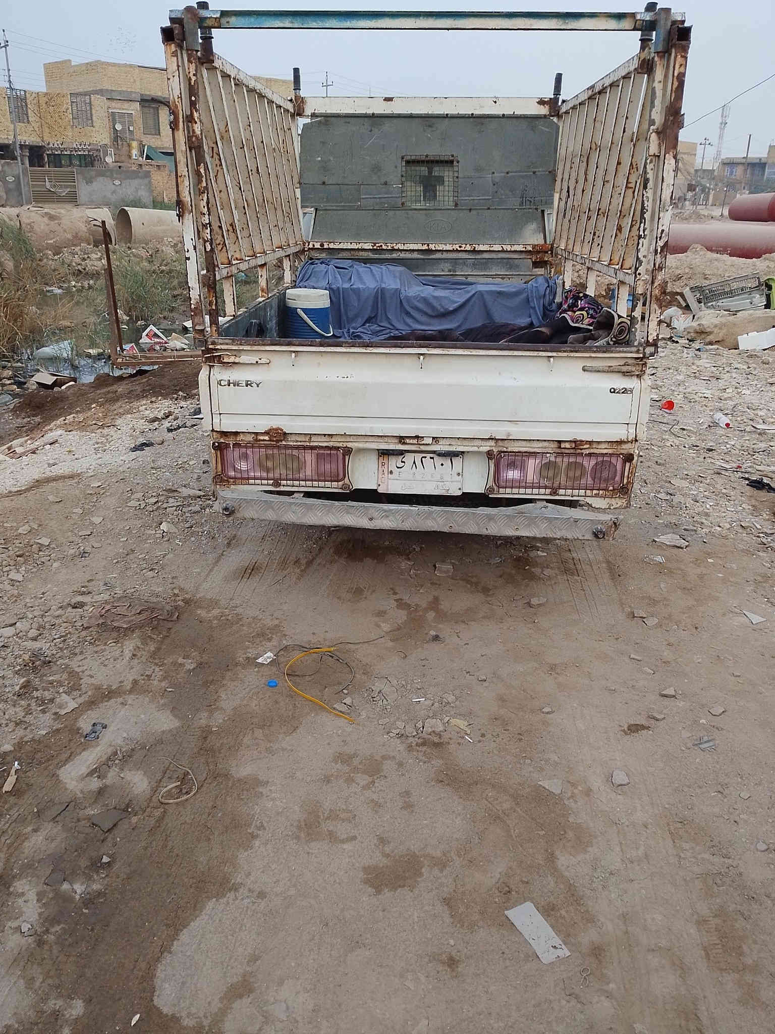 شيري حمل موديل 2013 رقم بغداد سياره بأسمي تحويل ثاني يوم سعر 34 وبيه مجال ***********
