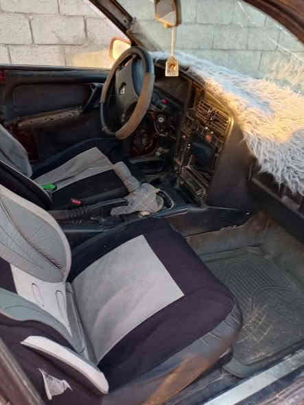 اوبل للبيع اوميكا موديل 1993 سياره شغاله وجديده السنويه ل 2030 السياره حلوه وكاعده تعال وشوفه بعينك مكاني ب الصويره السعر/17 وبيه
رقم/***********
