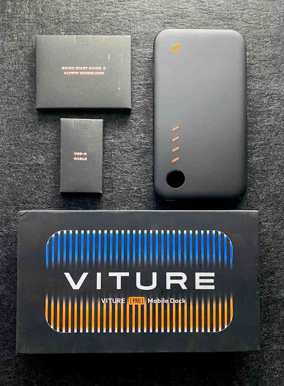 متوفر VITURE Pro Mobile Dock جديد غير مستخدم مع جميع ملحقاته
✴️ جهاز احترافي يحوّل أي جهاز عندك إلى شاشة كبيرة 
     (بوجود نظارات AR) + يشحن بنفس الوقت .
للمهتم اتواصل مع الرقم ***********
💮 المميزات 
🔹 بطارية مدمجة قوية تدوم لساعات طويلة
      (حتى ~20 ساعة حسب الاستخدام)                
 🔹يدعم تشغيل الألعاب والفيديو بدقة عالية
 🔹تشغيل + شحن بنفس الوقت
 🔹يدعم توصيل جهازين (مشاركة الشاشة)
 🔹 تصميم أنيق وخفيف وسهل الحمل

🔻ممكن استخدامه كـ بور بانك للأجهزة  
⸻
🎮 الأجهزة التي يعمل عليها:

✔️ أجهزة الألعاب:

 • Nintendo Switch / Switch 2
 • Steam Deck
 • ROG Ally

✔️ الهواتف:

 • أغلب أجهزة Android
 • iPhone و iPad (الأجهزة الداعمة للفيديو)  

✔️ اللابتوبات:

 • أي لابتوب USB-C يدعم DisplayPort
 • MacBook و Windows

✔️ أجهزة HDMI:

 • Chromecast
 • Fire TV Stick
             • رسيفرات + أجهزة (PS / Xbox وغيرها)  
✔️ شاشات ونظارات AR الواقع الافتراضي 
جديد لوك بالكارتون 📦
للاستفسار راسلني 📩
متوفر توصيل 🚚
