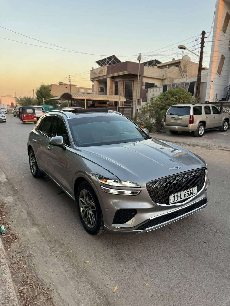 جينسز GV70 موديل 2023
محركها 2500 تيربو 

حادثها واضح بالصور بنيد مبدل ومصبوغ +جاملغ بارد فقط دعامية نفس اللون

رقم بغداد الجديد وسنوية جديدة وتحويل مباشر 

ايرباك راجع سستم شركة

السيارة فول مواصفات 

كير ماوس 

تحكم بالشاشة ماوس

كامرات 360

انارة داخلية 

كشنات تدفئة وتبريد

وكشن السايق والصدر كهرباء  

تشغيل  عن بعد

تقديم وترجيع بالبصمة 

بانوراما 

تحديد مسار 

قيادة ذاتيه 

رادار 

نقاط عمياء 

اشاير ترحيب

باب الصندوك كهرباء 

انارة محيطية

ويل كب 19 

سستم صوت 

بردات خلفية

كش خزن

ملاحظة اكو تكحيل بنهاية باب السايق

مكان السيارة بغداد الدورة

السعر 297 ورقه

***********
