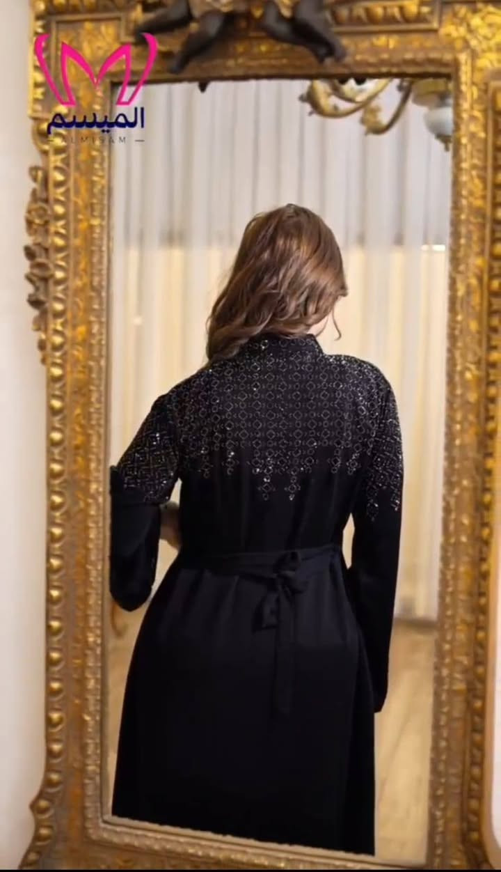 "ليست كل حكايات العمــــر...
في آخر العمـرمراهقة متأخرة.
ف بعضهــــــا حلم عمر
تأخر في الوصــول..."
الموديلات المعروضة تشمل قطع فخمة ذات جودة عالية
الأسعار تختلف حسب القطعة
الاستفسار الجادين مراسلة الصفحة مع ارسال صورة الموديل ونرد عليكم بأقرب وقت...


**إذا كنت صاحب هذا الإعلان وتريد حذفه لأي سبب، رجاءا أرسل رسالة إلى الدعم الفني**