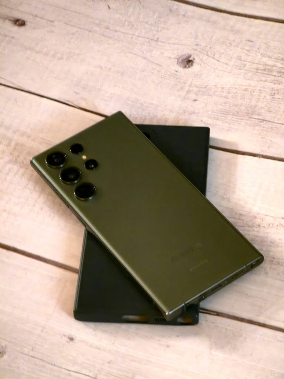 اس 23
معالج سناب جيل 2
امريكي
256 كيكا
السعر 860
‏توصيل موجود 
‏الاتصال الاستفسار هنا ***********
