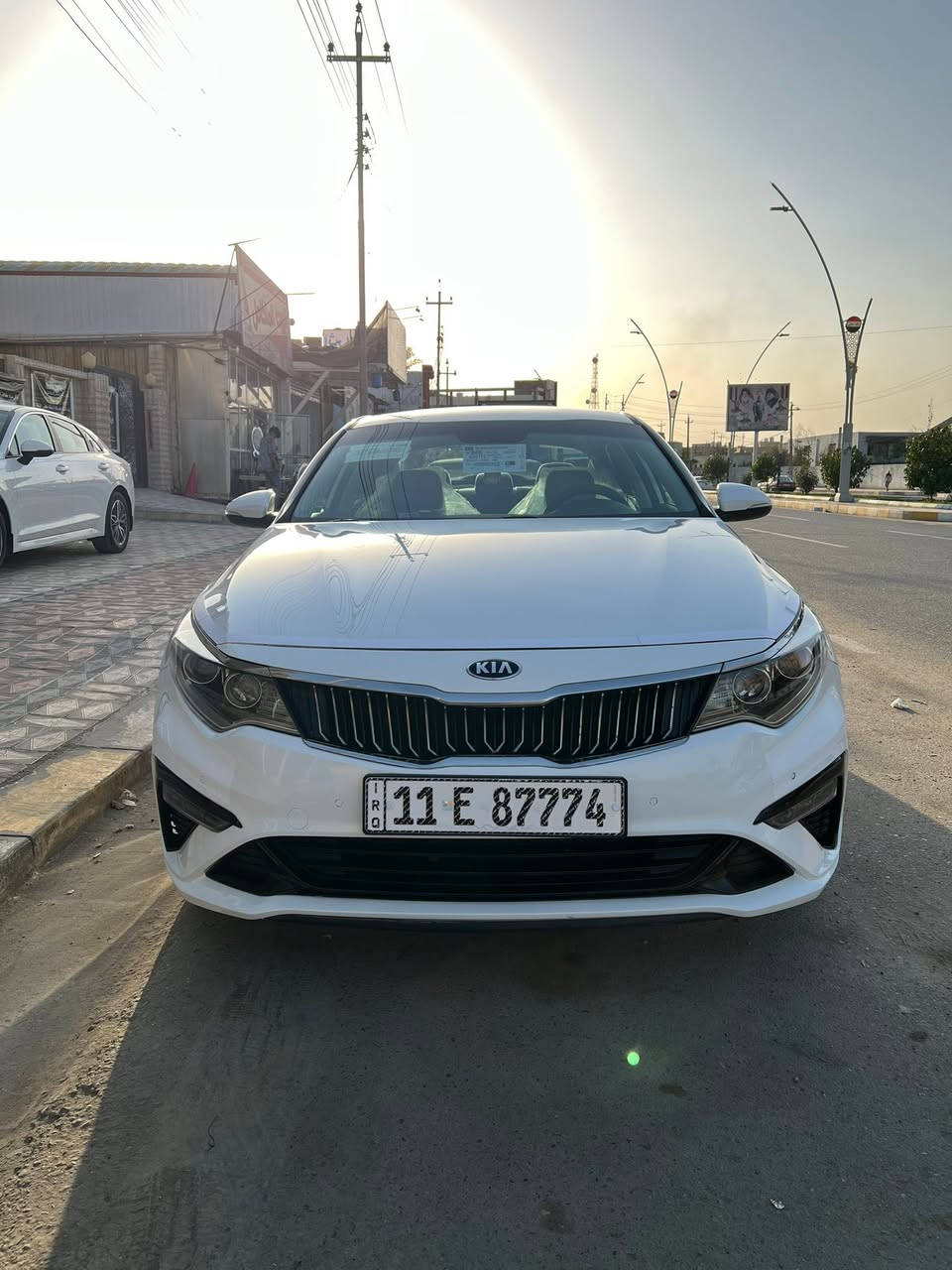 السلام عليكم اوبتيما 2019 خليجي فول مواصفات 2400
رقم بغداد كفالة عامة ماشيه 120 
عنواني الناصرية مركز  
***********
السعر 198
