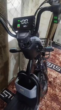 دراجه شحن حجم 20 حجم كبير مو زغيره 5بطاريات الاصلي بصمه بيها ثنين دراج...