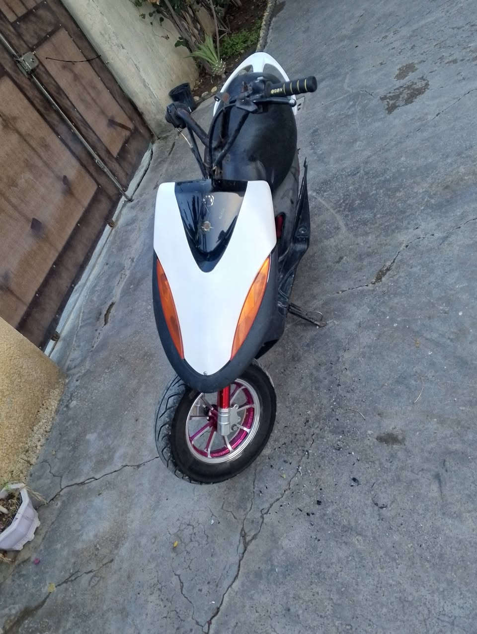 السلام عليكم دراجه للبيع خير من الله المكينه خرسه الدراجه شوفت عينكم ما ناقصهه شي السعر خاص🤍


**إذا كنت صاحب هذا الإعلان وتريد حذفه لأي سبب، رجاءا أرسل رسالة إلى الدعم الفني**