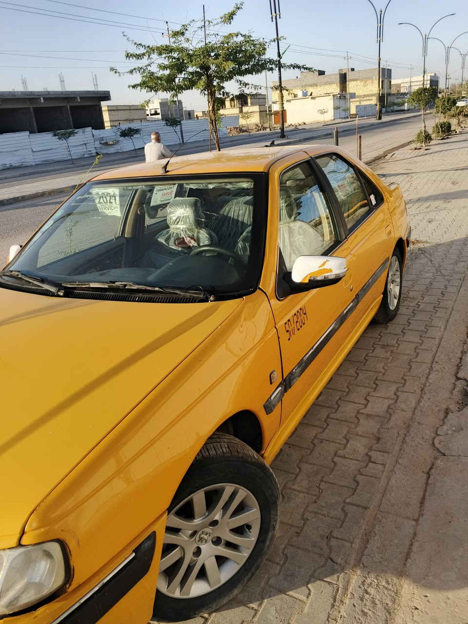 بيجو بارص مديل 2020 رقم بغداد مبدل بس بنيد بدلت للبنيد العتله طكت فقط حداد تخم تاير جديد سياره نضيف احل من صوره سياره حره مو قصاد حره سعره 55بيها مجال مكان البصرة تنومه شط العرب *********** وتساب وتصال
