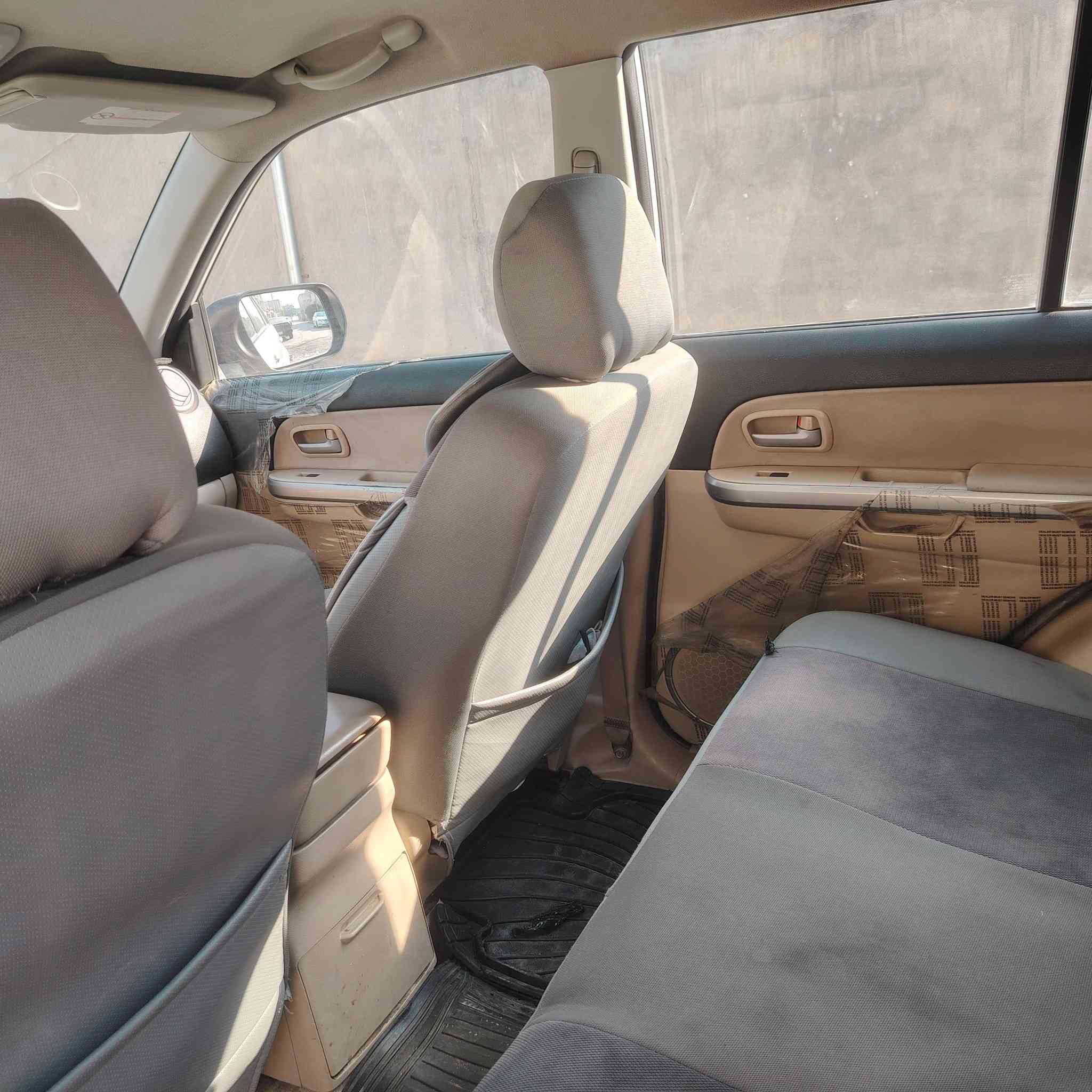 السلام عليكم سازوكي كراند فيتارا موديل ٢٠١٥ اربيل سياره مكفوله كفاله عامه لا صبغ ولا ضربه مكينه ٢٤٠٠ دفع رباعي فول مواصفات بصمه ماشيه 140 الف
السعر 120 ورقه
والاتصال على الرقم وحاضرين ***********
