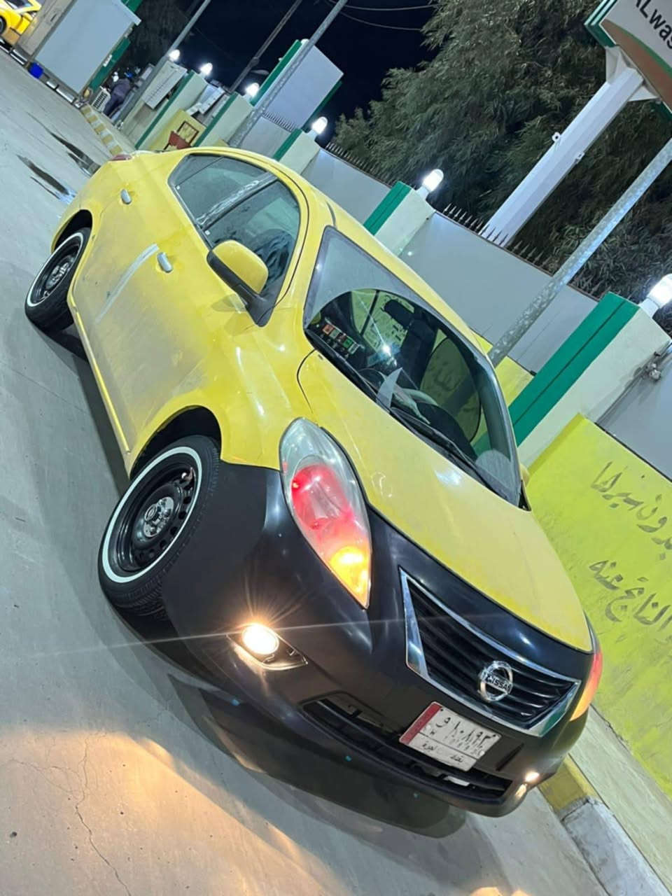 سلام عليكم نيسان فيرسا للبيع موديل 12 تكسي سنويه جديده دفتر بانزين سياره مانقصها شي مال شغل العنوان كركوك  سعر ٧٨ وبيه مجال
جامرغ الخلفي السكن تعديل خارج العراق بل عراق بيها جامرغ امامي و بونيد بدون شواصي ***********
