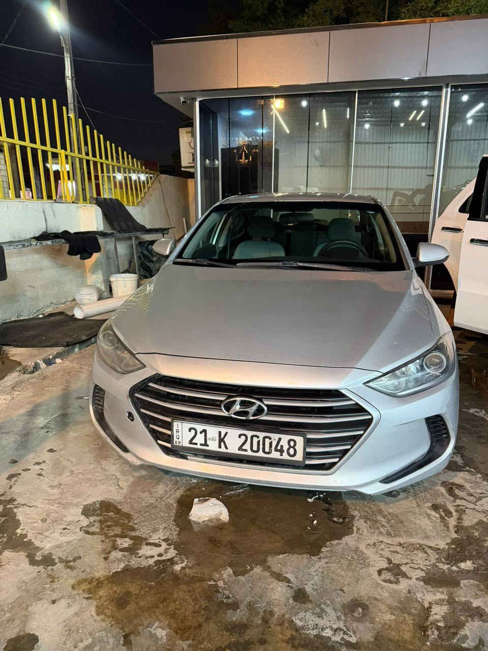 النترا امريكي مديل 2018
السونار داخل الصور 
للمعلومات السيارة داخلة فقط دعامية خلفية التبديل والصبغ البيها حادث دراجة السعر كلش مناسب 
110$
  رقم جديد 
هزة جديدة 
حدادية وتخم تاير وكير ومكينة كفالة 
رقم صاحب السيارة ***********
