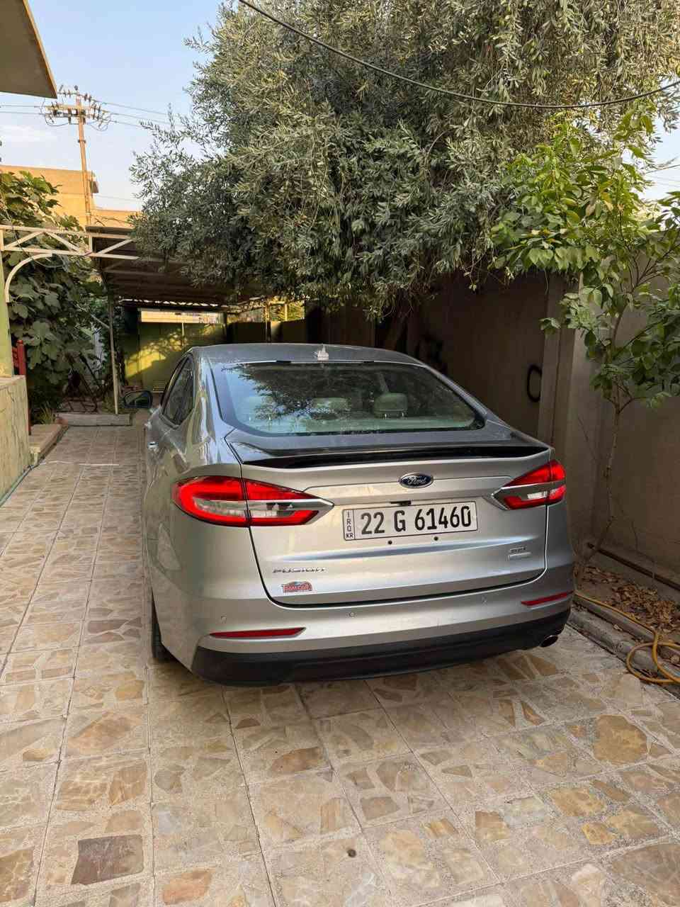 فيوجن 2020  sel
محرك 1500 تيربو
فتحت سقف
داخل جلد بيجي 
كشن هيتر 
كشن خزن 
شاشه
كامره خلفيه 
حساس خلفي 
رادار جانبي 
رادار امامي 
مانع تصادم
تحديد مسار
ماشي 160.000 كيلو 
سعر 13.500 $
عنوان اربيل 
هاتف *********** أربيل, العراق
