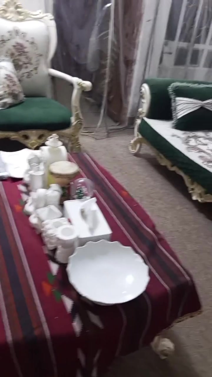تخم ملكي لبيع مستعجل


**إذا كنت صاحب هذا الإعلان وتريد حذفه لأي سبب، رجاءا أرسل رسالة إلى الدعم الفني**