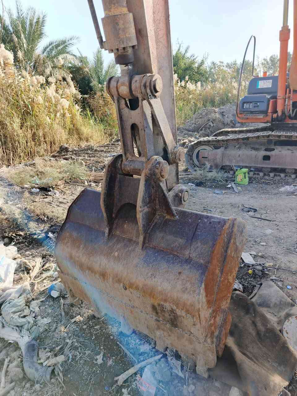 السلام عليكم حفاره زت البيع مكفوله كفاله عامه مديل 2006 مكلف بنشر الشراي يتصل ***********
