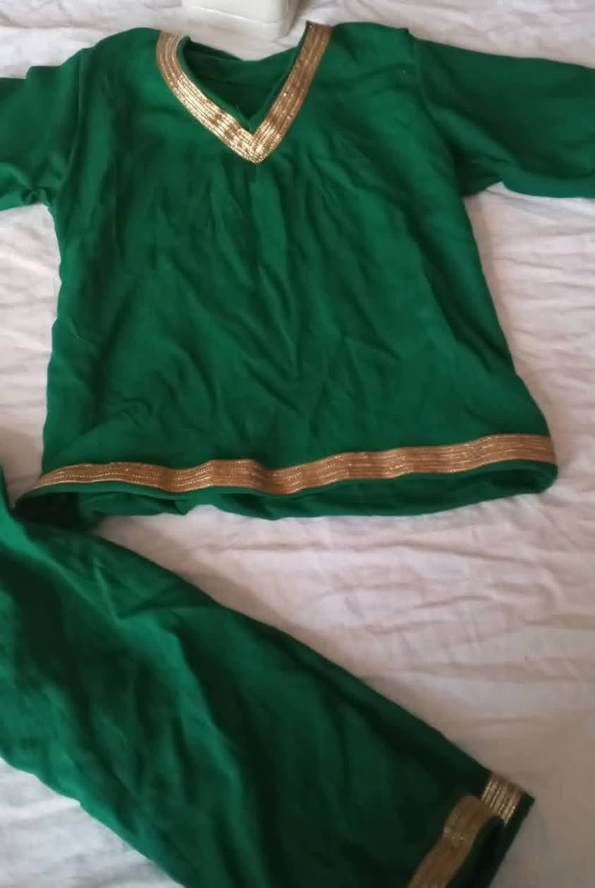 مساء الخير حبايب جميع خياط موجود محرم
بنات عد توزيعات عبد الله ثوب قطعه ع الف طلب عشر قطع 
عنوان نصر توصيل الف كل هلا ححز من هسه


**إذا كنت صاحب هذا الإعلان وتريد حذفه لأي سبب، رجاءا أرسل رسالة إلى الدعم الفني**