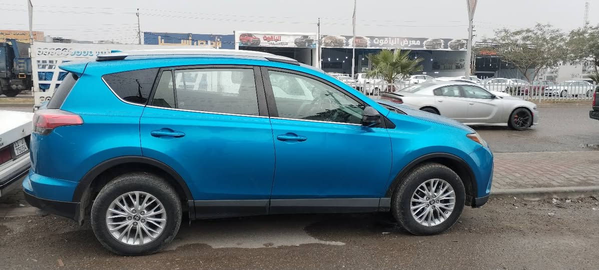 سلام عليكم راف فور مديل 2017 ضررها بونيد وبيها براس شاصي تصليح وشاصي سايق رصعه بي جاملاغات اماميه طرفين اثر طخه بيهن بارد محرك مفتوح وبي صوت  سعر 140 رقم اربيل   مكاني كركوك ***********
