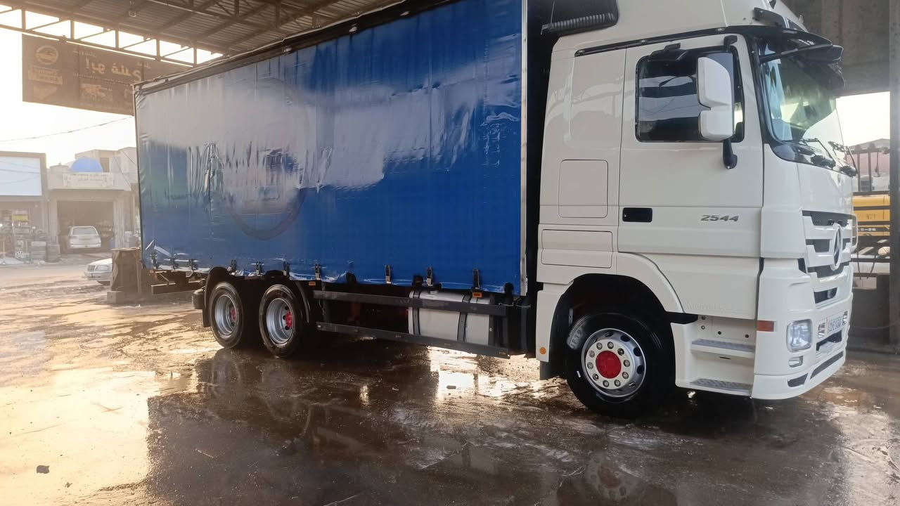 السلام عليكم 
سيارة اكتروس 2007 حجم 2544 كلج مواصفات رتايدر وثلاجة مزوج  وبالسنوية تك تاير شاصي عدل فحص وهزة جديد تحويل ثاني يوم  السعر 380$ وبيها مجال مكان السيارة اربيل 
للاستفسار  ***********
