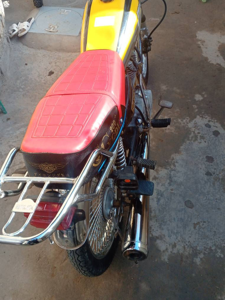 دراجه إيران 5كير كامله بدون نقص ... محرك شركه كهرباء شركه اوراق كامله موديل 22
*********** بغداد, العراق
