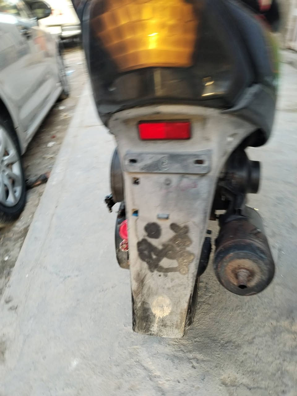 السلام عليكم دراجه ماكس عدله كله بلاد كله شغاله سلف هندر من طول الطول شغاله بوشه بلاد 49شلعه ومعدل دراجه متعوب عليهه سعر 600,مجال مكاني ناصريه


**إذا كنت صاحب هذا الإعلان وتريد حذفه لأي سبب، رجاءا أرسل رسالة إلى الدعم الفني**