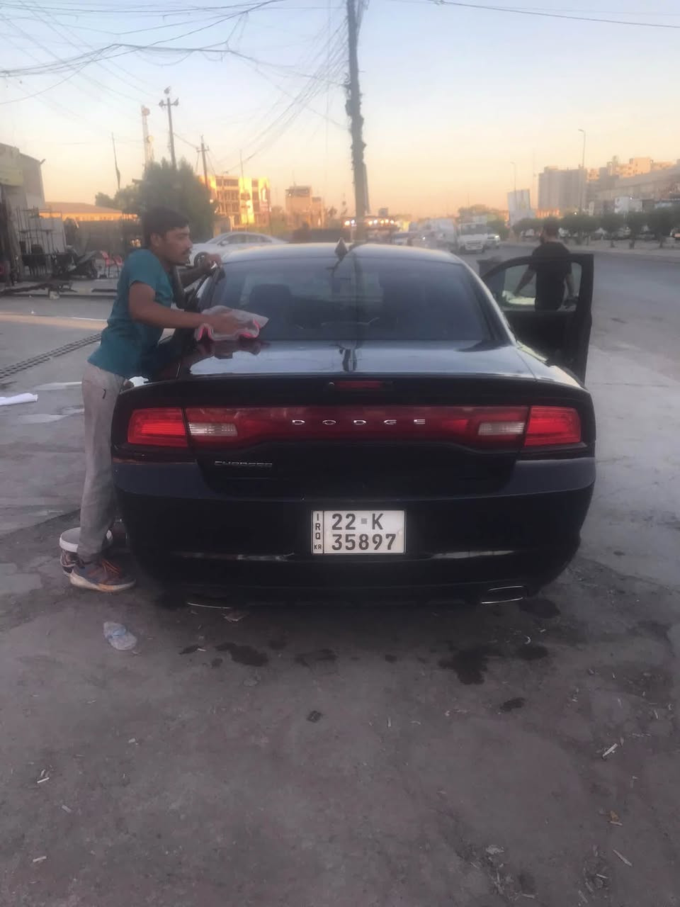 السلام عليكم
جارجر مديل 2012خليجية للبيع

رقم اربيل نكليزي بسمي 

تريد تحويل تريد وكاله 

سنويه جديده 2030 

فول للاخير 

رادار امامي 

رادار جانبي 

نقطه عمياء

دخول ذكي 

تشغيل عن بعد 

شاشه جبيره 

شفتات بلستيرن

فتحه بلسقف 

سكليتر كهربائي 

ستيرن كهربائي

خزن ميموري 

كشنات تدفئه تبريد والخلفي هم 

كشنات كهربائي

صدر امامي خلفي جديد 

مكينه وكير واكسل جديد 

تخم تاير جديد 

منضومة تبريد جديده 

بلكات ونوزلات جديده 

كبل للشارع ماتصرف عليهه ربع 

ماشيه 221الف ميل حقيقي

سياره بدون حادث ولا قطعه 

مفتوحه بيهه بيهه مكانات صبغ 

مكانهه بغداد حي اور او كربلاء

***********
