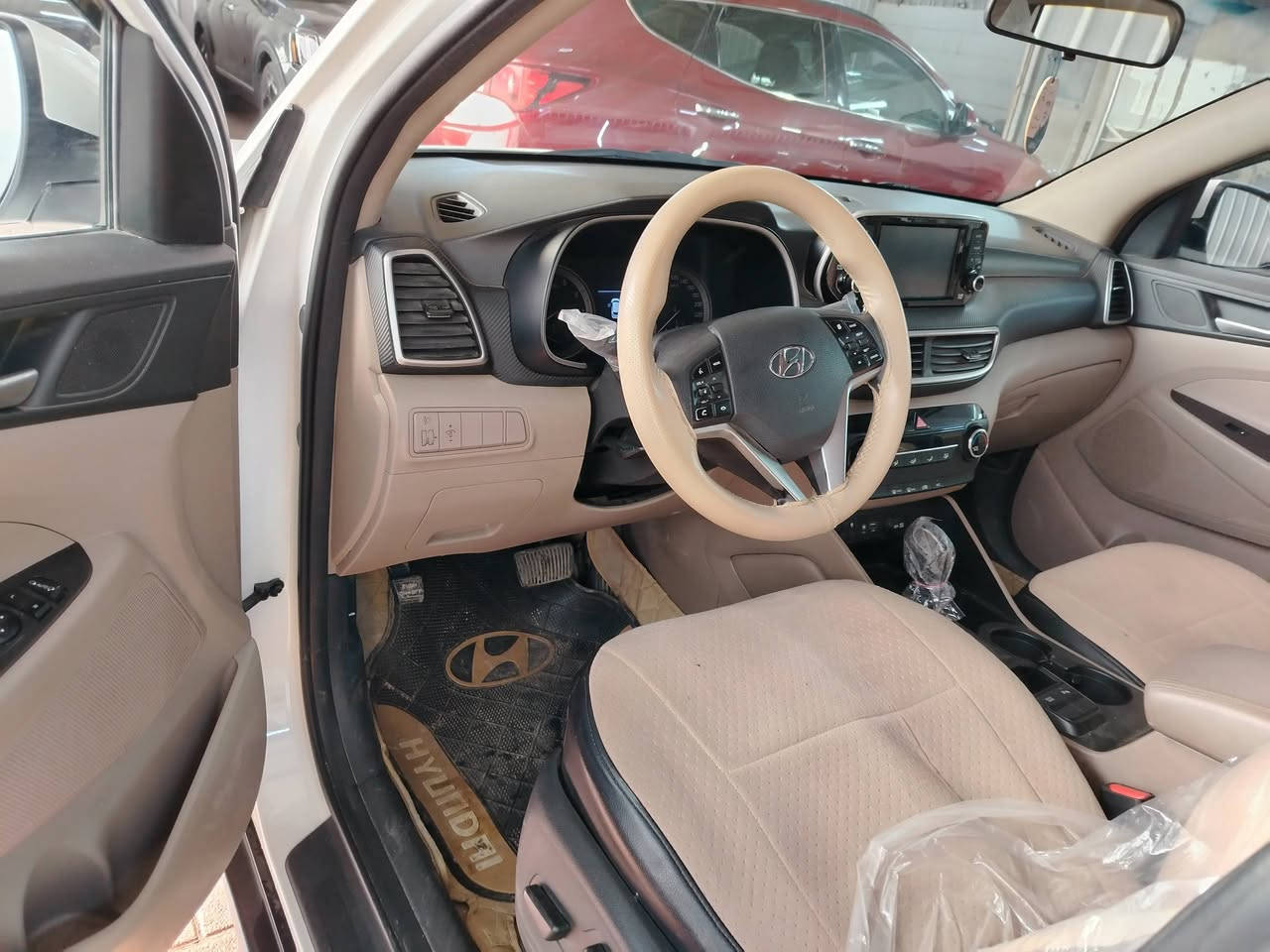 السلام عليكم توسان 2019خليجيه شركه الكاصد فول عده السلايت ماشيه97لف سياره مكفوله عده جاملغ خلفي بي صبغ مكينه وكير مكفولات سياره شرط اي فتح مابيه *********** بغداد الحبيبيه 183ورقه وبيه مجال
